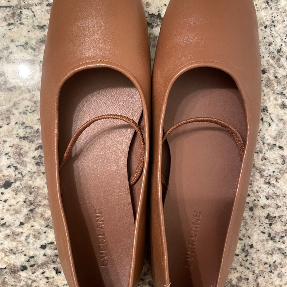Everlane Tan Leather Flats